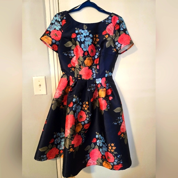 Chi Chi London Floral Dress - Picture 2 of 7